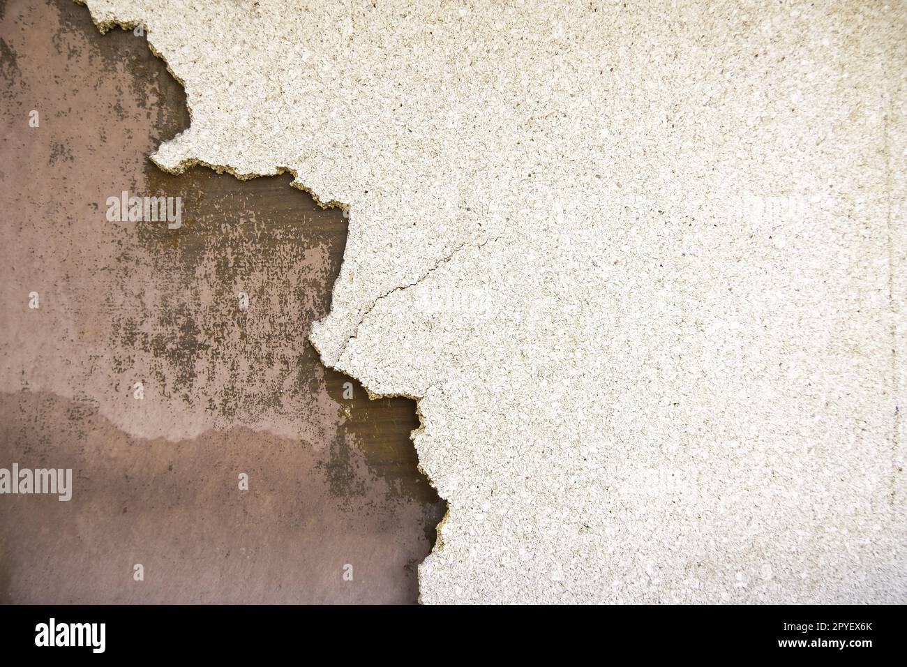 Gerissene Holzwand Stockfoto