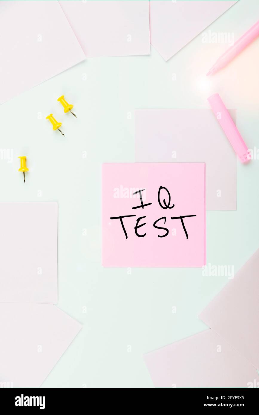 Handschrifttext IQ-Test. Business Showcase Versuch, Ihre kognitiven Fähigkeiten zu messen, menschliche Intelligenz zu beurteilen Stockfoto