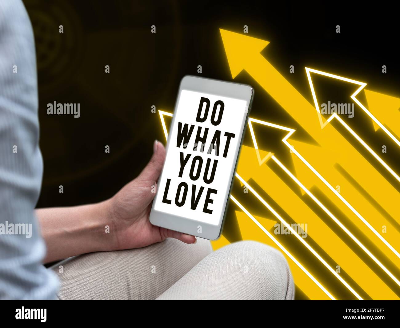 Schild mit der Aufschrift „Do What You Love“. Geschäftsansatz Erleben Sie angenehme Dinge Erleben Sie Aktivitäten mit Motivation Stockfoto