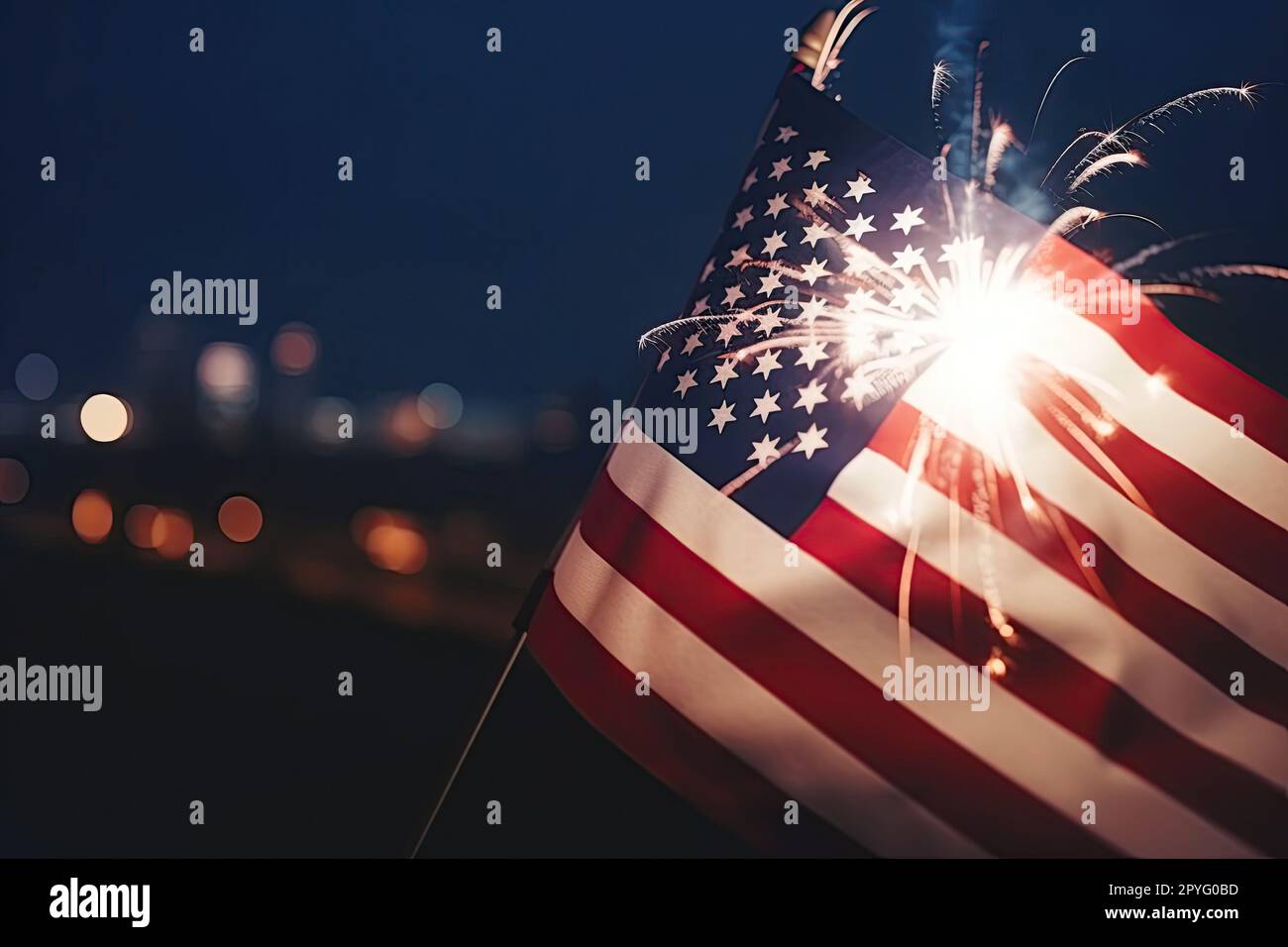 Patriotische und feierliche amerikanische Flagge, die winkt. Es ist eine Zeit, um der Geburt einer Nation zu gedenken, eine Zeit, um stolz auf das amerikanische Erbe und die Werte zu sein Stockfoto