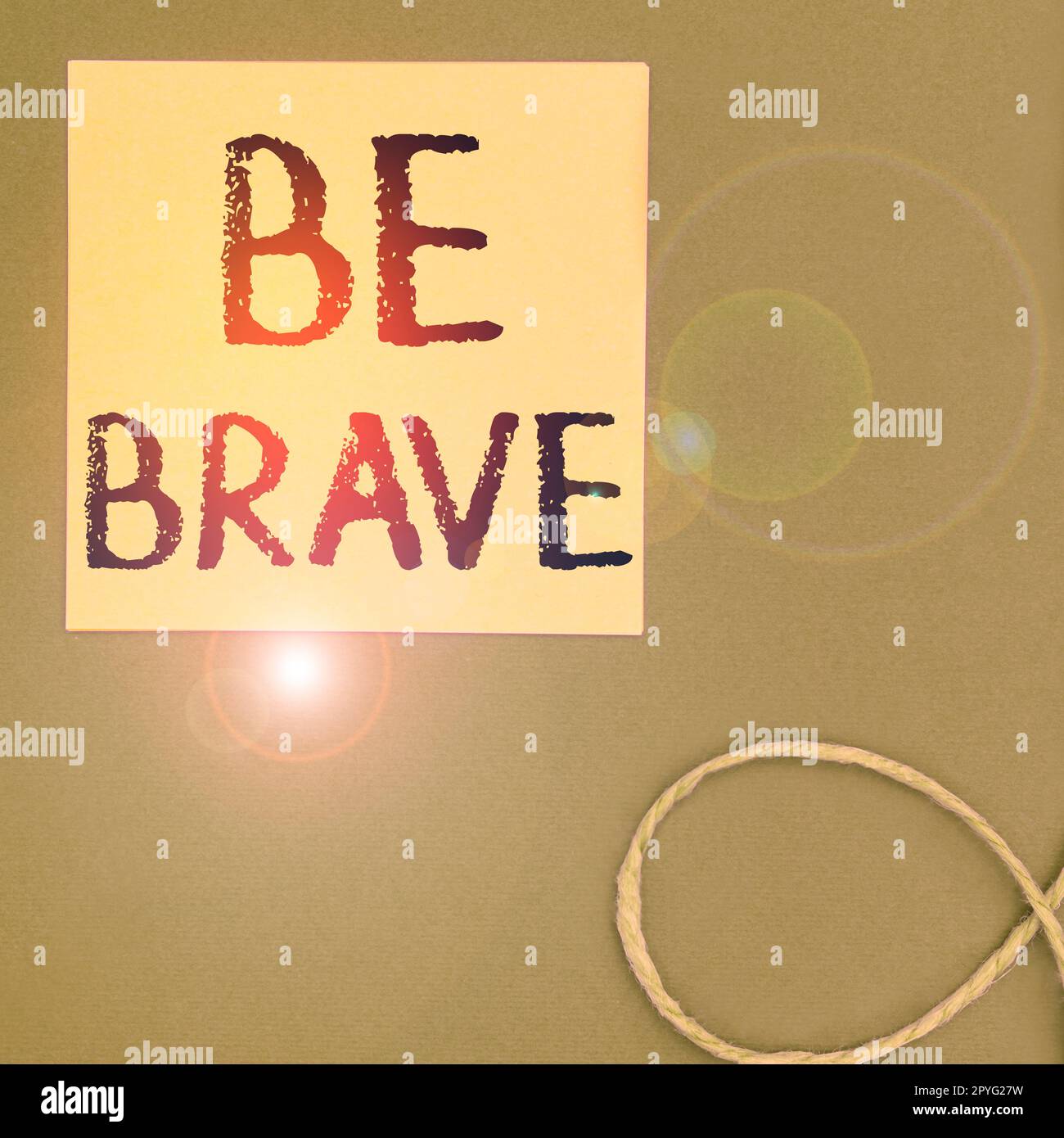 Text, der Inspiration zeigt Be Brave. Wort für bereit, Gefahr oder Schmerz zu ertragen und Mut zu zeigen Stockfoto