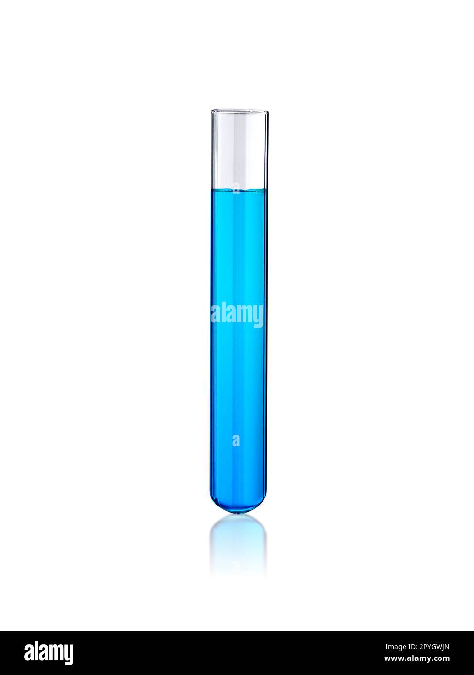 Labor-Reagenzglas auf Weiß isoliert Stockfoto