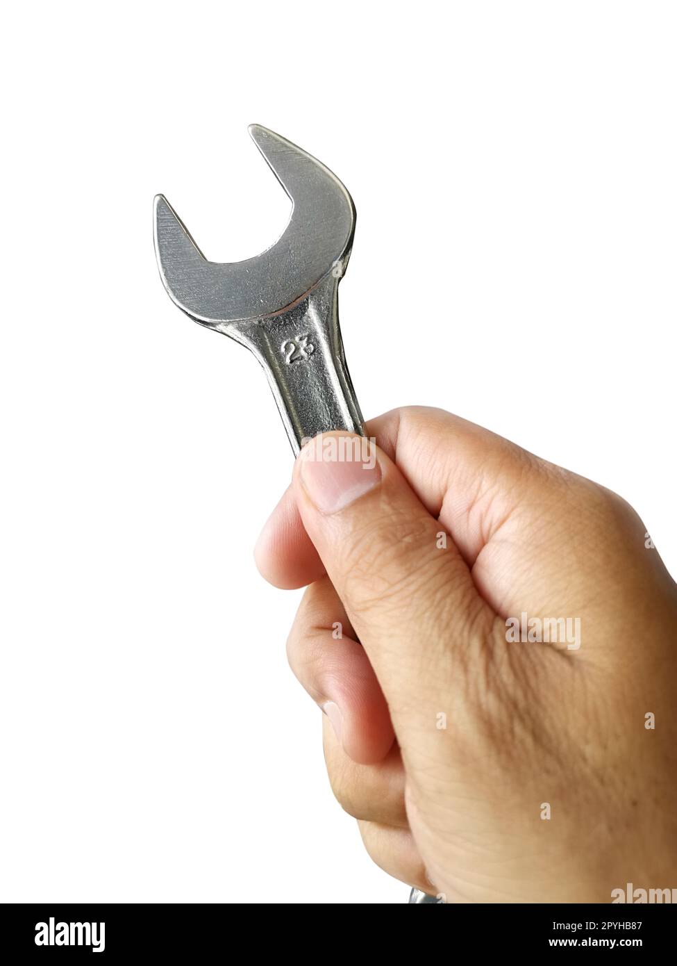 Schraubenschlüssel und Hand mit weißem Hintergrund. Handwerker-Werkzeug Stockfoto