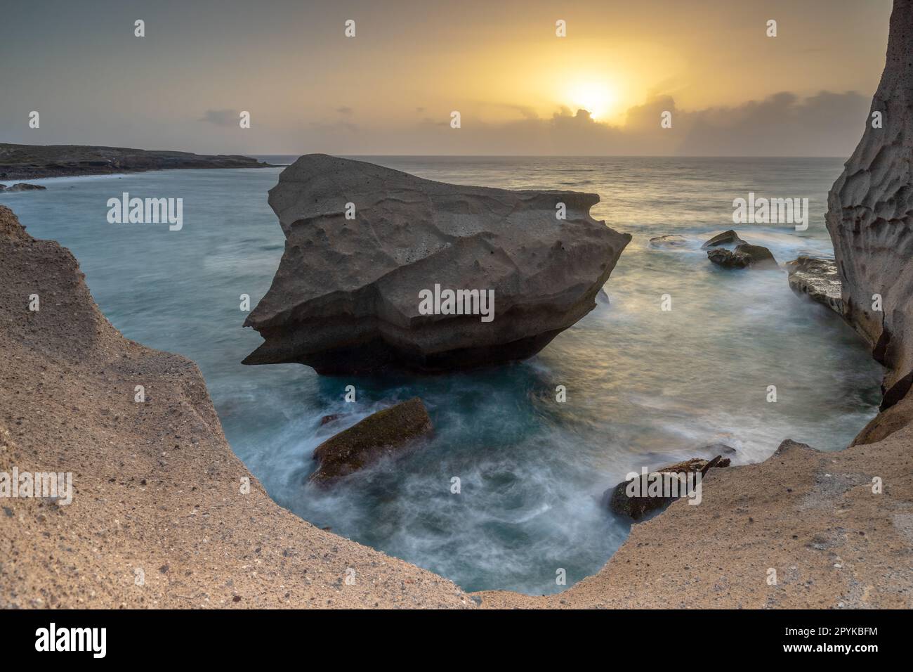 Morgengrauen an der Küste in San Miguel de Tajao, Teneriffa, Spanien Stockfoto