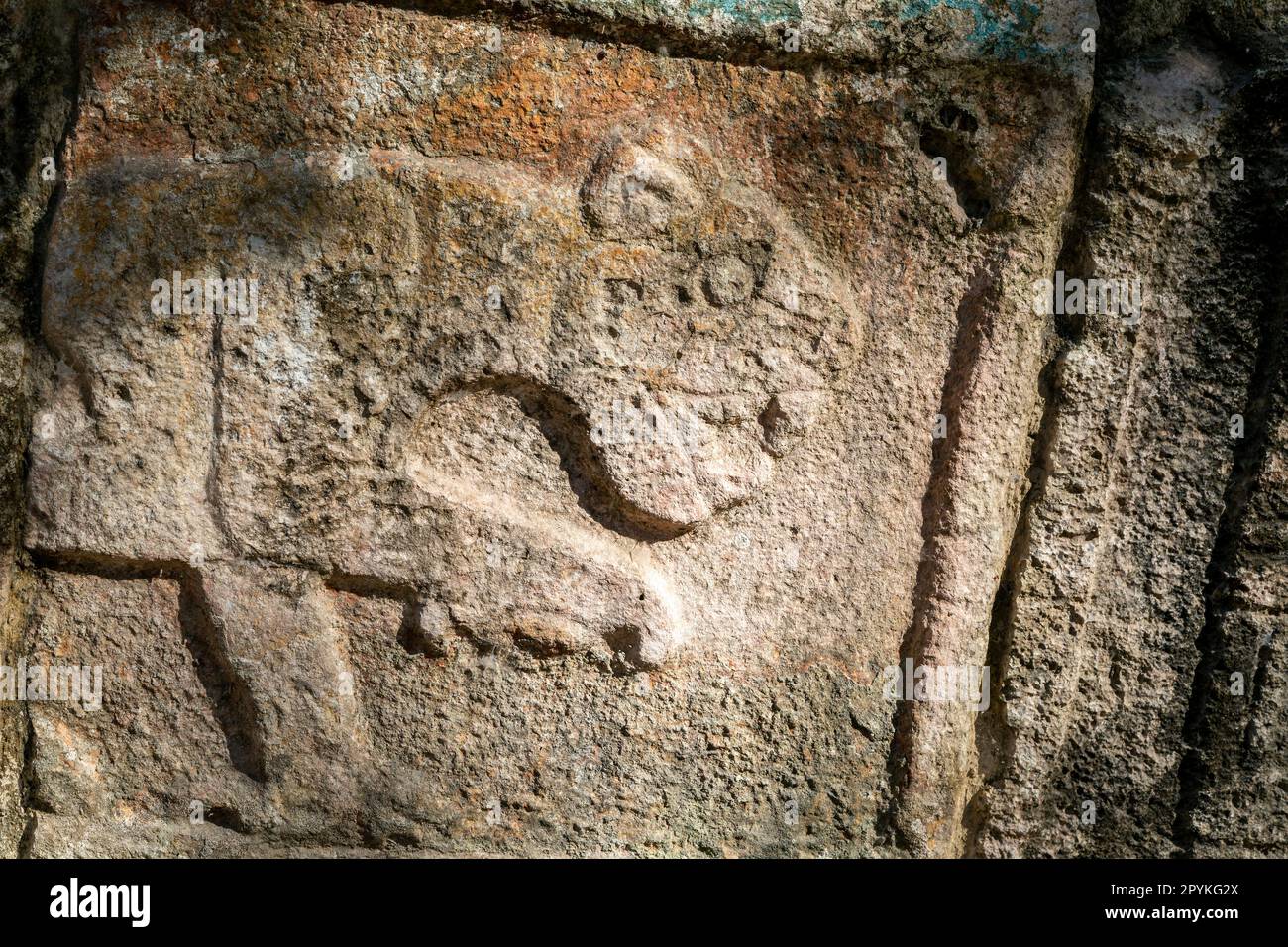 Jaguar Figur aus Stein, Chichén Itzá, Maya-Ruinen, Yucatan, Mexiko in der Nähe des Kriegstempels Stockfoto
