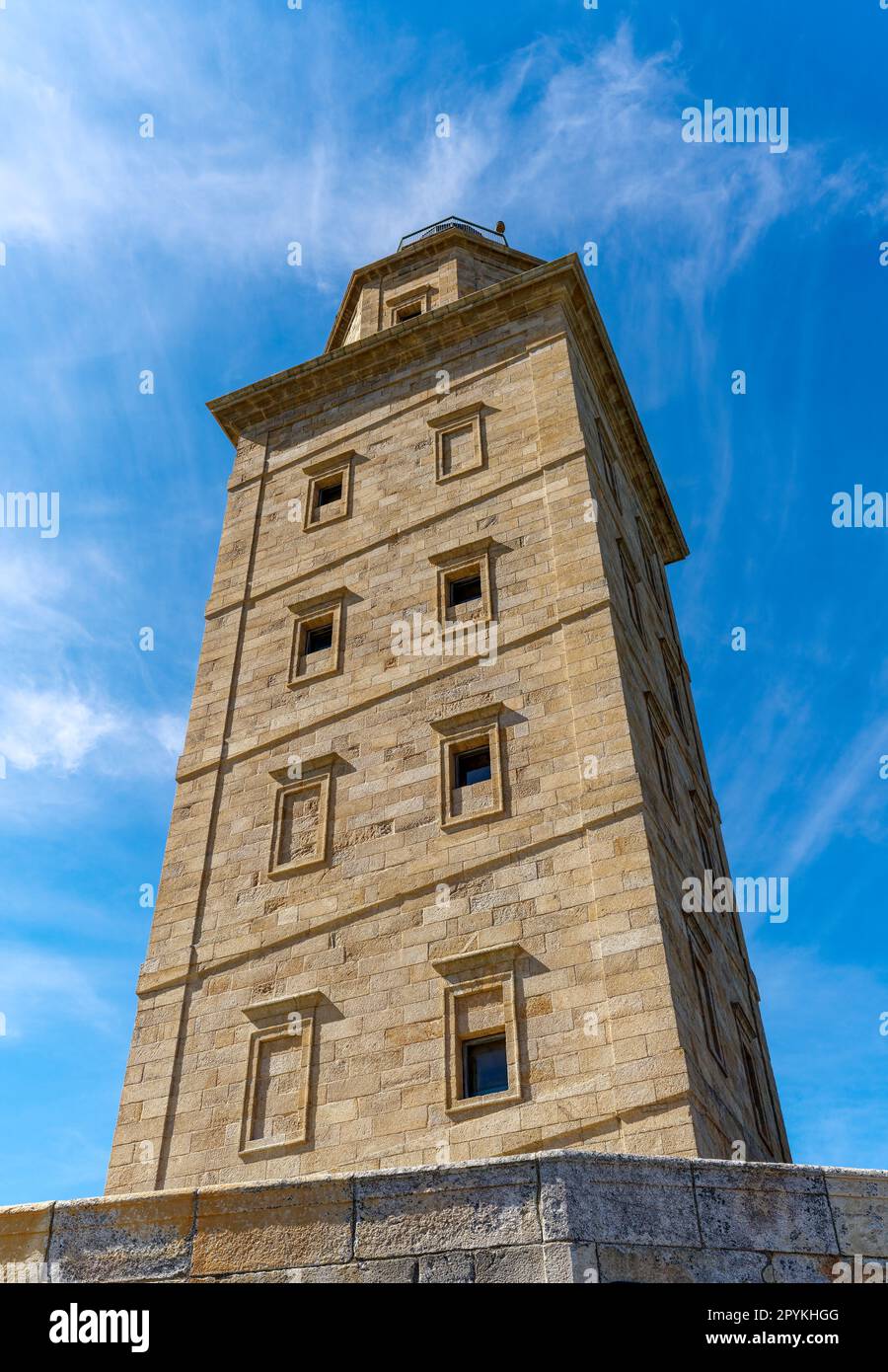 Der Turm des Herkules in La Coruna, Spanien (Torre de Hércules), ist der älteste Leuchtturm der Welt Stockfoto