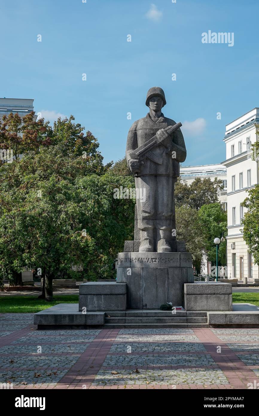 1. polnische Armee Soldat-Denkmal in Andersa Straße Warschau Stockfoto