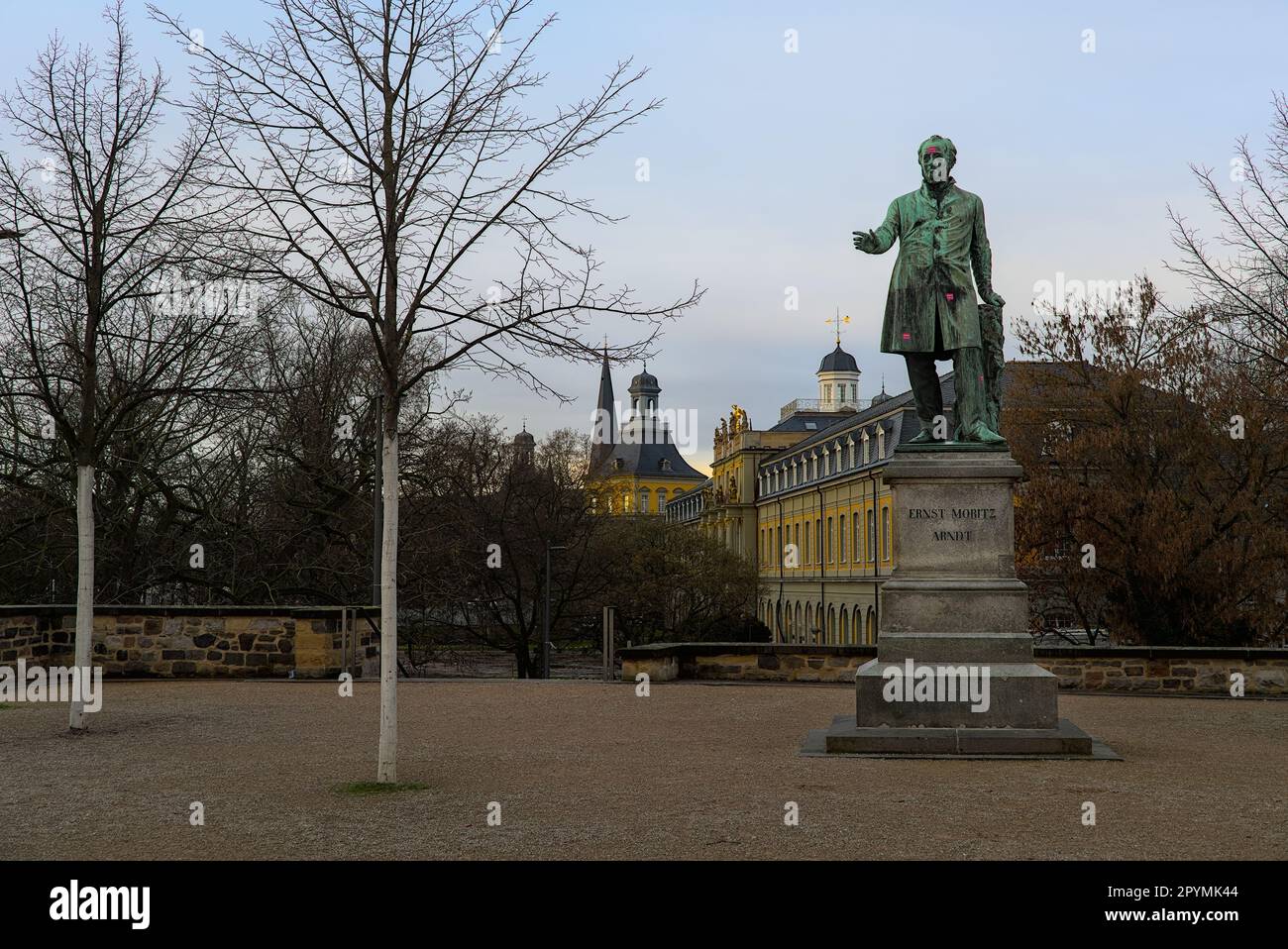 Denkmal von Ernst Moritz Arndt, einem bekannten deutschen Schriftsteller, Historiker, Politiker und Publizisten in Bonn Stockfoto