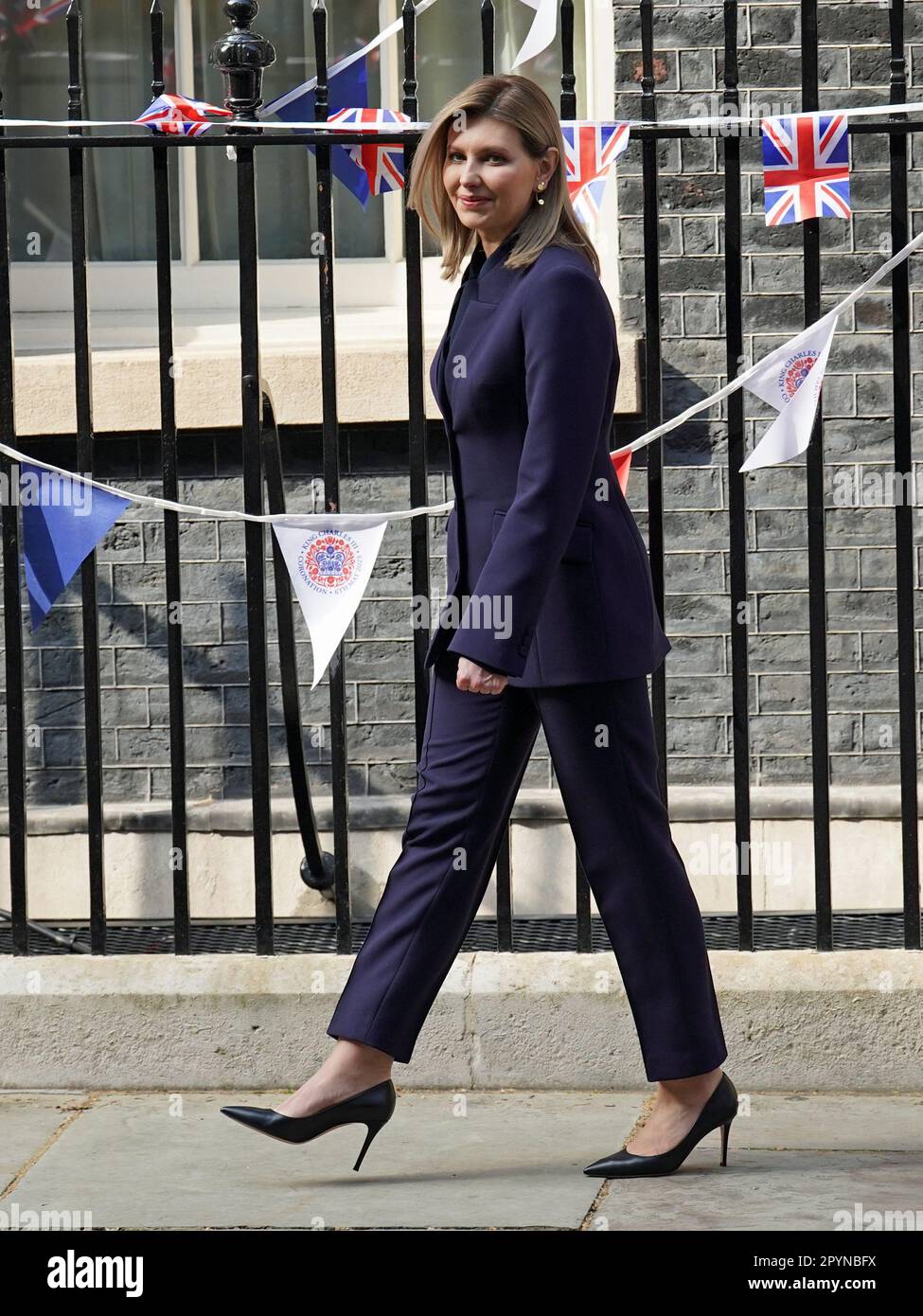 Die First Lady der Ukraine Olena Zelenska verlässt die 10 Downing Street, London, während ihres Besuchs in Großbritannien. Foto: Donnerstag, 4. Mai 2023. Stockfoto