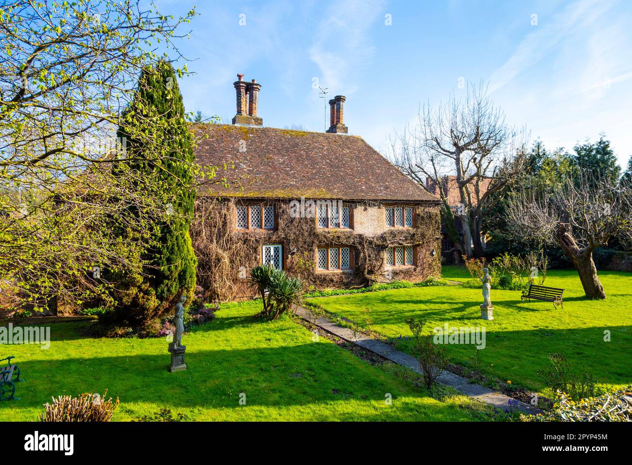 Außenansicht des 15. Century Bagham Farm House B&B, Chilham, Kent, England, Großbritannien Stockfoto