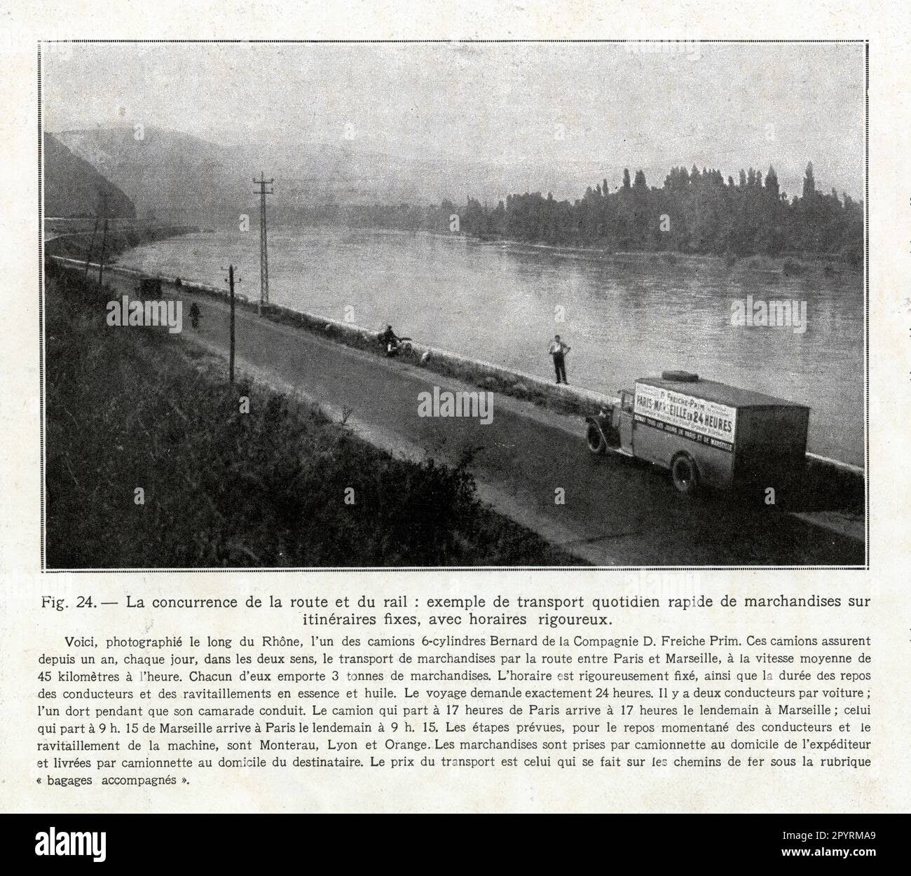 La Concurrence de la Route et du Rail, Exemple de Transport quotidien rapide de de marchandises sur itinéraires fixes, avec horaires rigoureux. 1929 Stockfoto