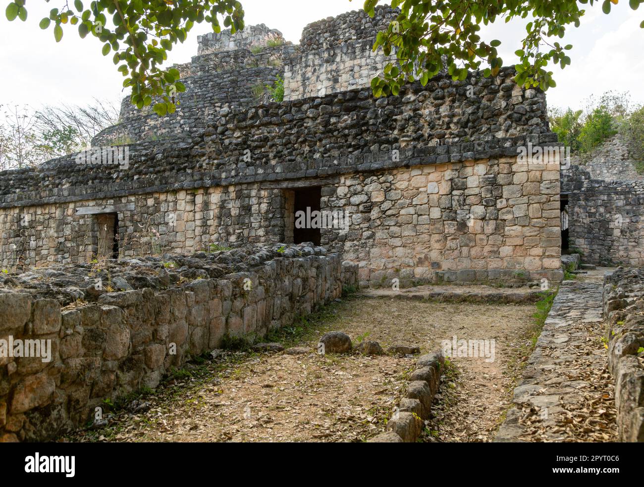 Maya-Ruinen an der archäologischen Stätte Ek Balam, in der Nähe von Vallodoid, Temozón, Yucatán, Mexiko Stockfoto