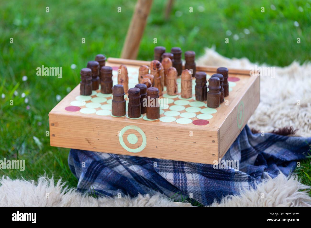 Das Tablut ist eine Variante, von Sápmi des Tafl-Spiels. Es ist einzigartig unter den Tafl-Spielen, da es bekannt ist, dass es noch im 18. Jahrhundert gespielt wurde. Stockfoto