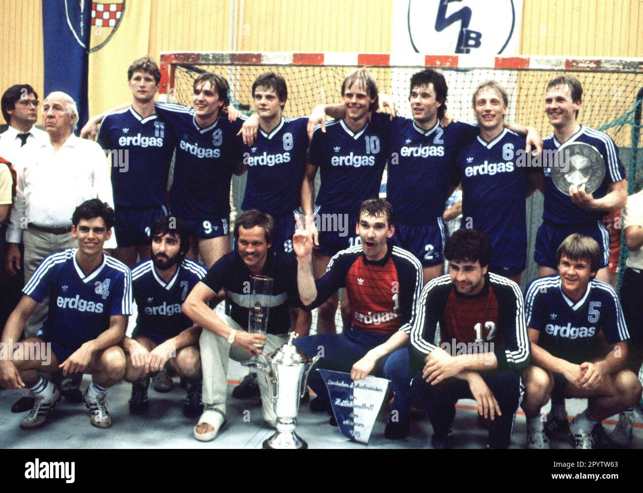 VFL Gummersbach Deutscher Pokalsieger 1985 [maschinelle Übersetzung] Stockfoto