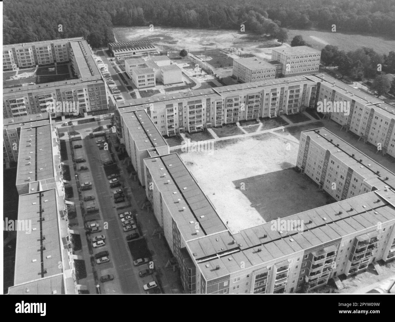 Blick von oben auf das Wohngebiet Drewitz in Potsdam. Neue Gebäude. Vorgefertigte Gebäude. Luftaufnahme. Foto: MAZ/Peter Sengpiehl, 20.09.1993 [automatisierte Übersetzung] Stockfoto
