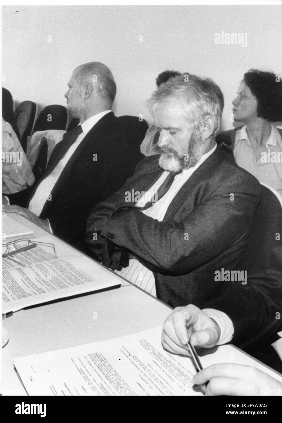 'Potsdam Politics Landtag 13.12.1991 ''Sleeper'' veröffentlicht auf 14.12.91 Seite 3 MP Wende Foto: MAZ/Michael Hübner [automatisierte Übersetzung]' Stockfoto