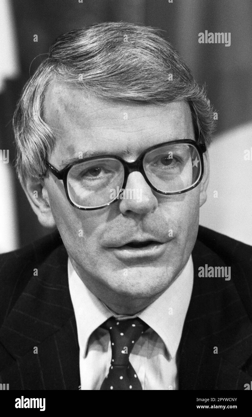 Deutschland, Bonn, 11.03.1991 Archiv-Nr.: 26-08-18 deutsch-britische Konsultationen Foto: Premierminister John Major [automatisierte Übersetzung] Stockfoto