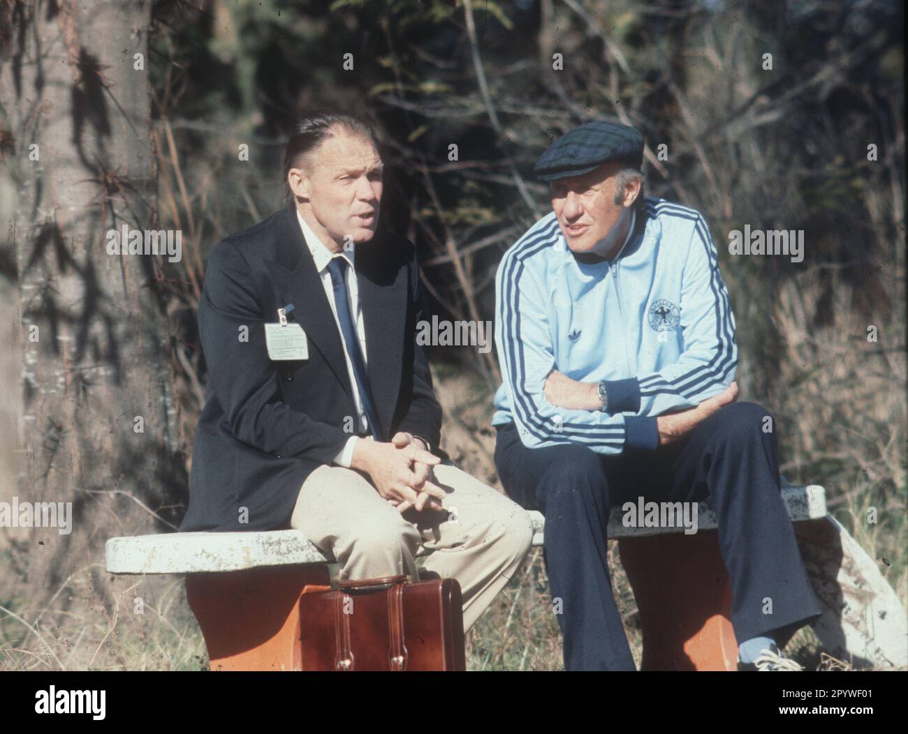 Coach Michels (Niederlande) und nationaler Coach Helmut Schön (Deutschland) Empfehlung 01.06.1978 (geschätzt). [Maschinelle Übersetzung] Stockfoto