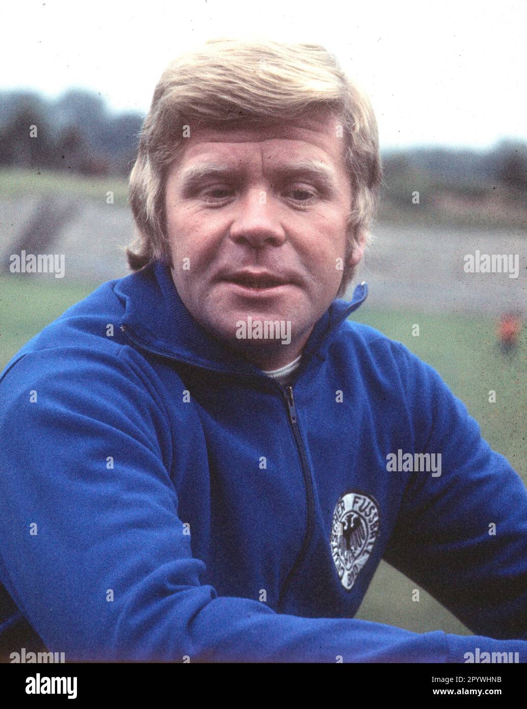 Deutschland , Helmut Haller mit nationalem Trikot oder nationalem Trainingsanzug 01.10.1973 (Datum geschätzt) [automatisierte Übersetzung] Stockfoto