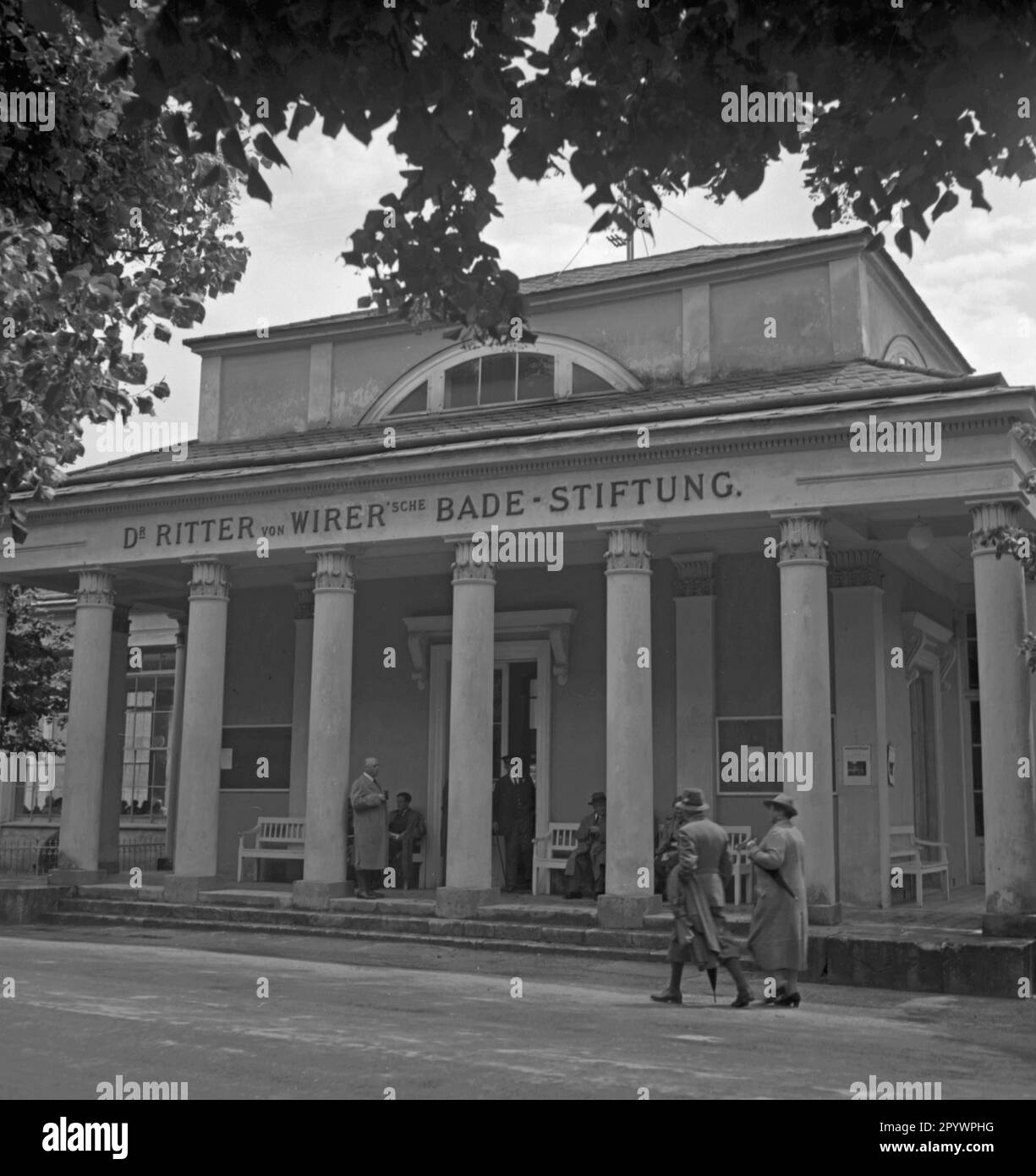 Die Dr. Ritter von Wirersche Bade-Stiftung in Bad Ischl. Unbezahltes Foto von etwa 1935. Stockfoto