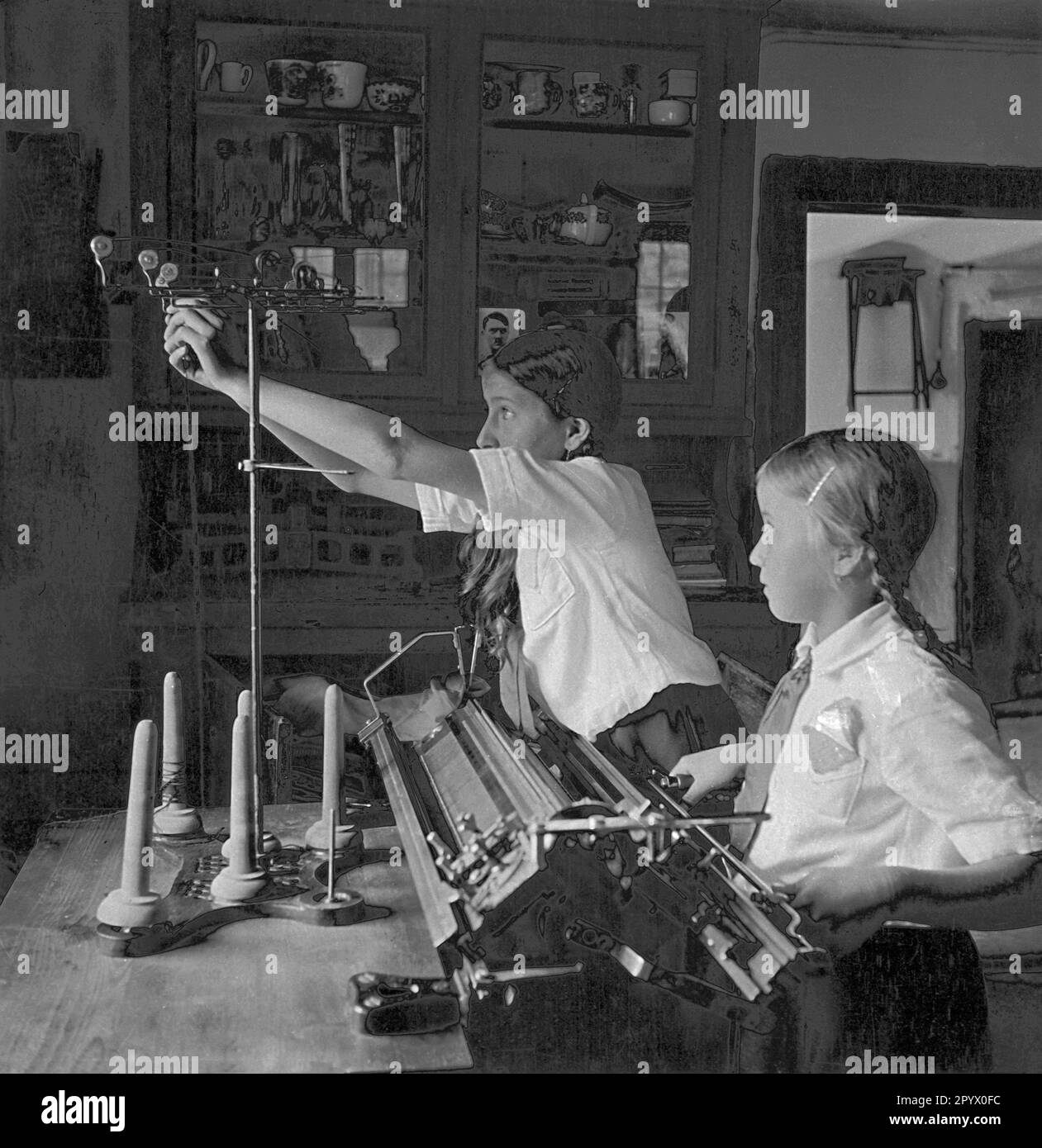 „Aus der Serie „Bayerns Aeltester Bauer“ („Bayerns ältester Bauer“) von