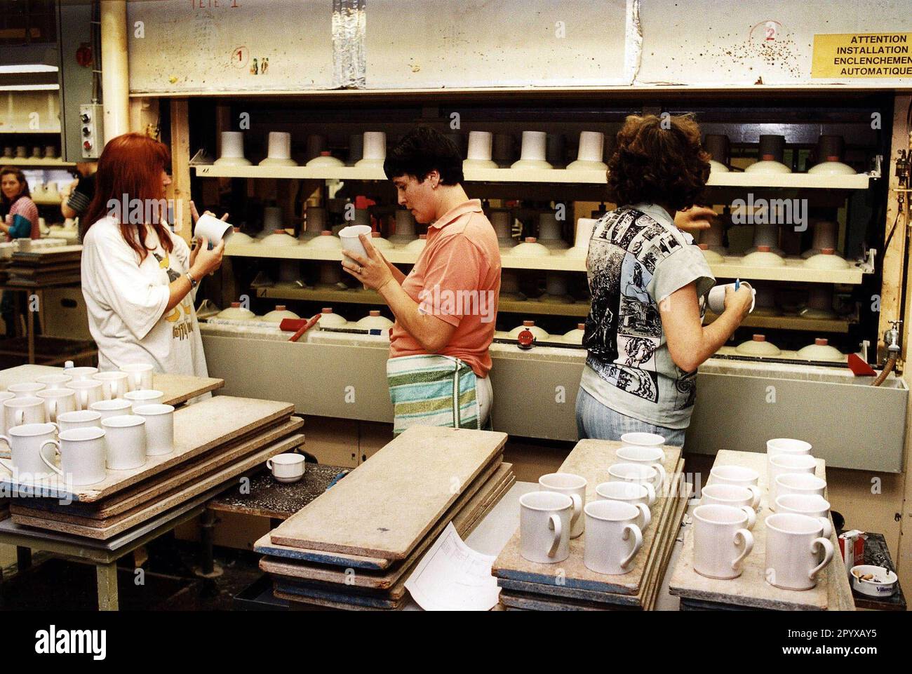 Aufnahmedatum: 01.10.1999 Villeroy und Boch: Porzellanfabrik in Luxemburg. [Maschinelle Übersetzung] Stockfoto