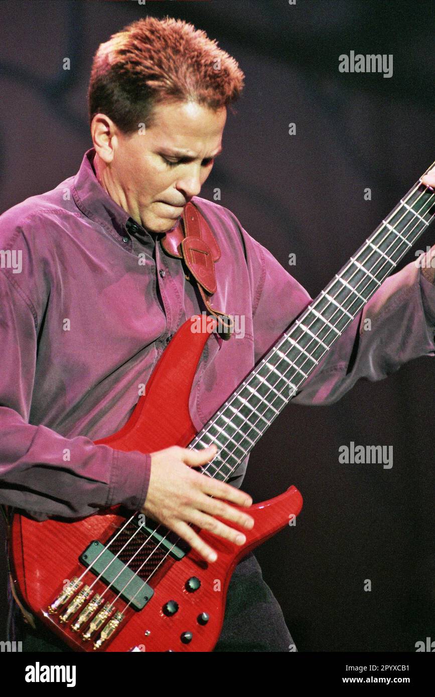 Das Bild wurde während eines Konzerts in der Hamburger Sporthalle aufgenommen. [Maschinelle Übersetzung] Stockfoto