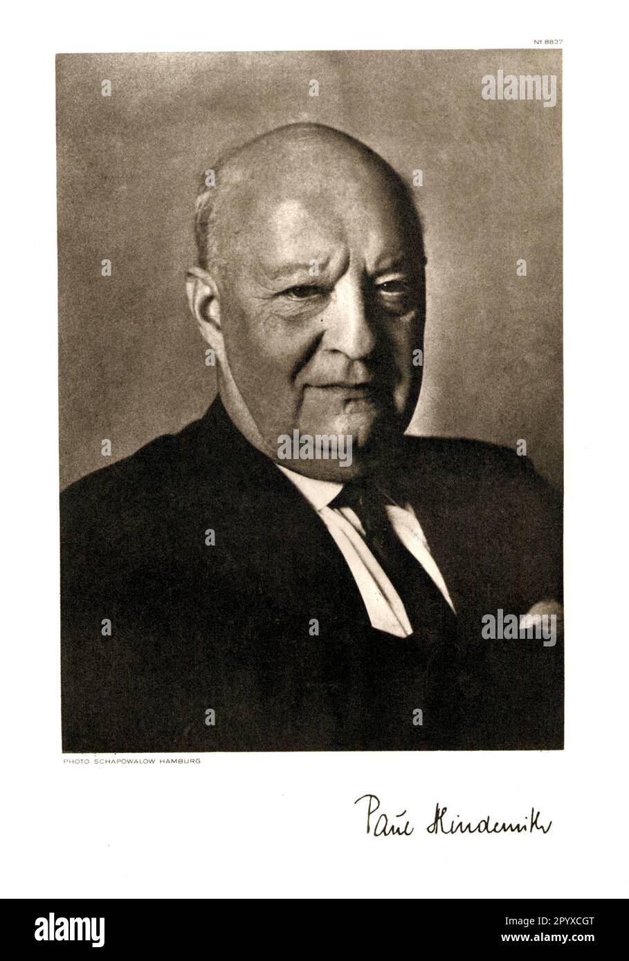Paul Hindemith (1895-1963), deutscher Komponist. Foto von Shapovalov, Hamburg. Foto: Heliogravure, Corpus Imaginum, Hanfstaengl Collection. Unbezahltes Foto, wahrscheinlich aus den 1950er. [Maschinelle Übersetzung] Stockfoto
