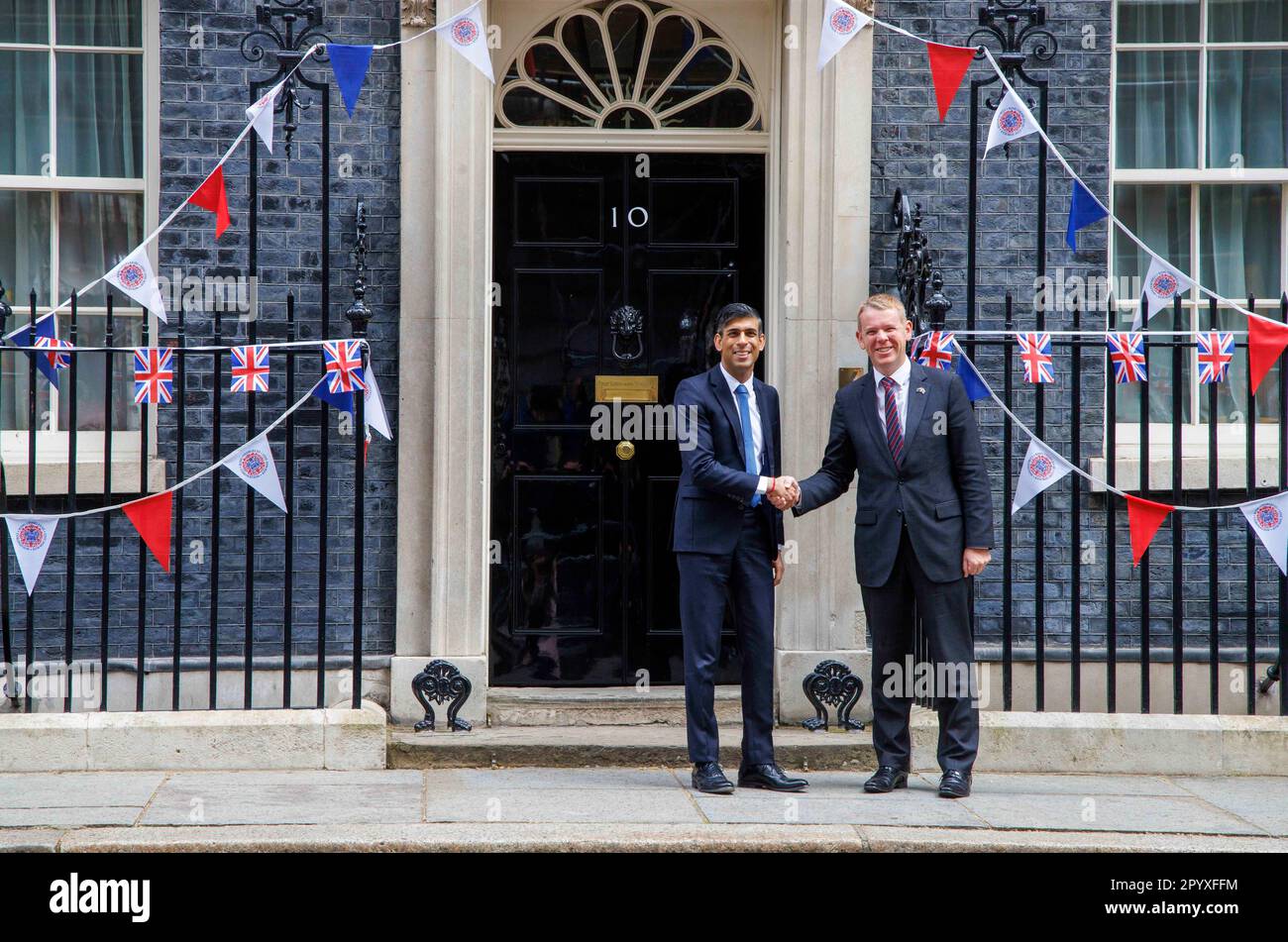 London, Großbritannien. 5. Mai 2023. Der neuseeländische Premierminister Chris Hipkins gibt nach seinem Treffen mit Rishi Sunak ein Interview. Kredit: Karl Black/Alamy Live News Stockfoto