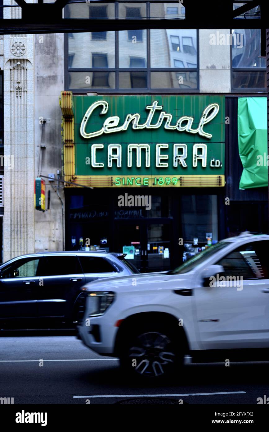 Chicago, Illinois, USA. . Central Camera, ein familieneigener Kameraladen der 3. Generation in der Innenstadt von Chicago. Stockfoto Chicago, Illinois, USA. . Central Camera, ein familieneigener Kameraladen der 3. Generation in der Innenstadt von Chicago. Stockfoto