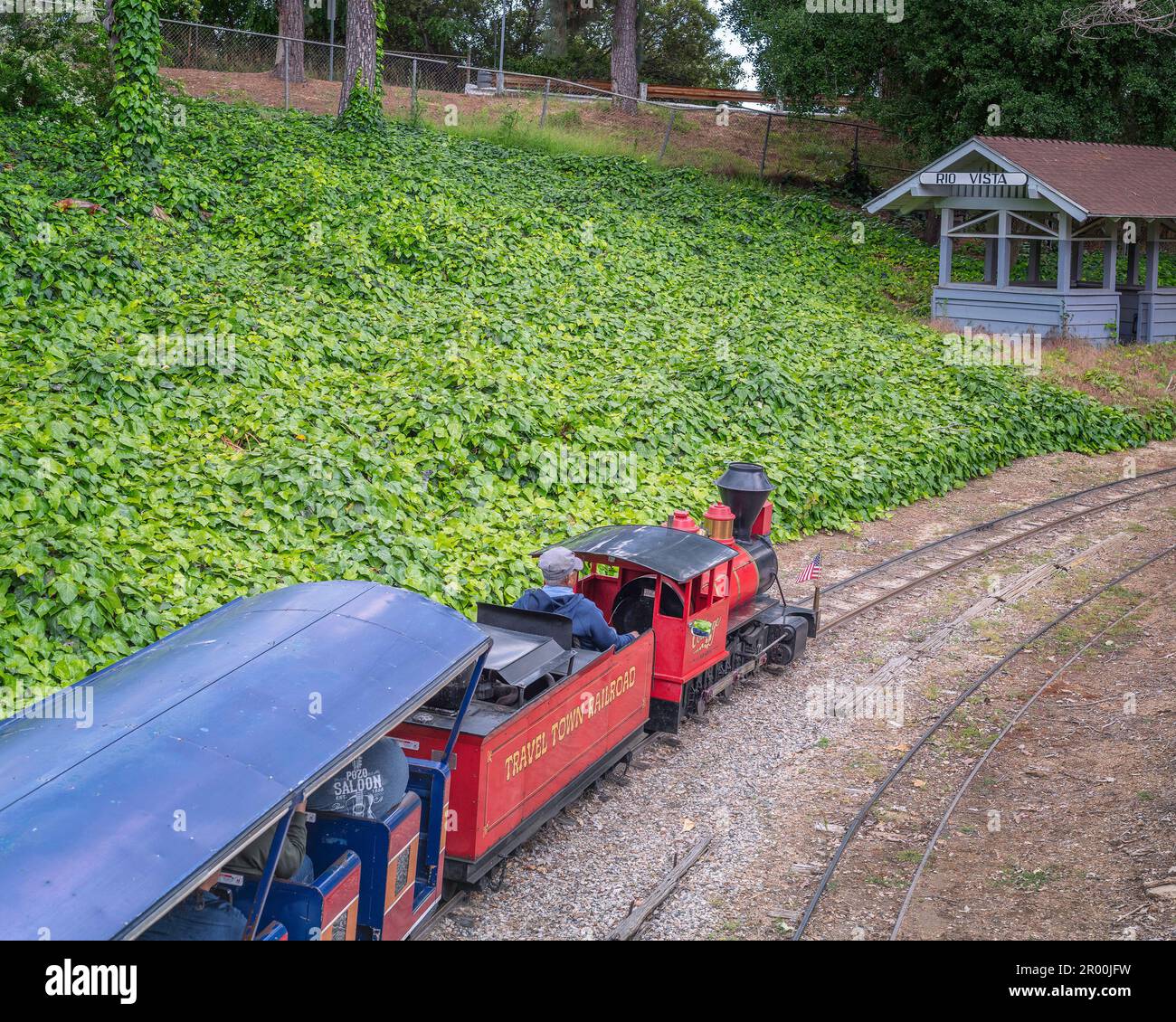 5. Mai 2023, Los Angeles, CA, USA: Zugfahrt im Travel Town Museum im Griffith Park, Los Angeles, CA. Stockfoto