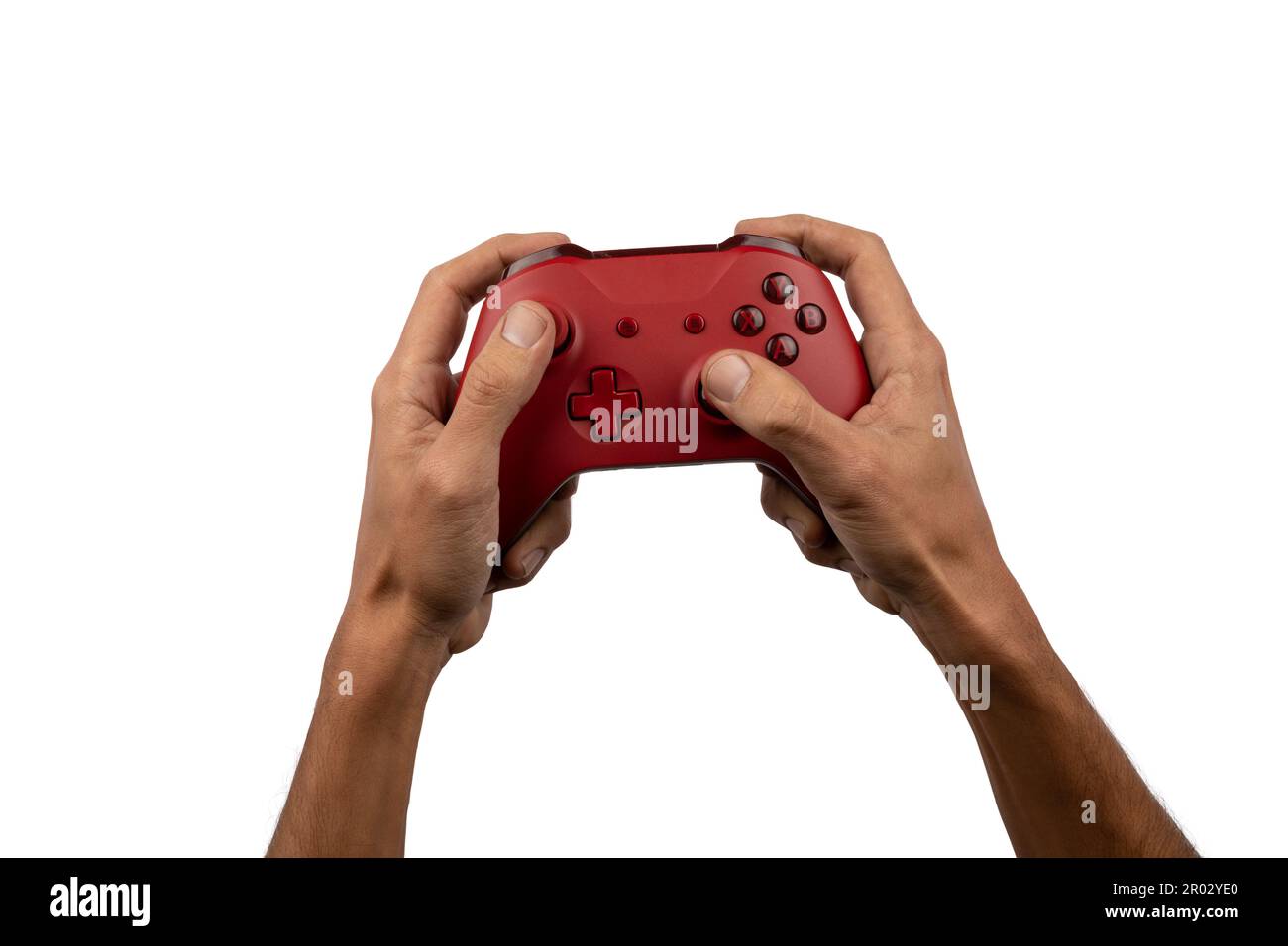 Männliche Hand mit einem roten Controller auf weißem Hintergrund isoliert Stockfoto