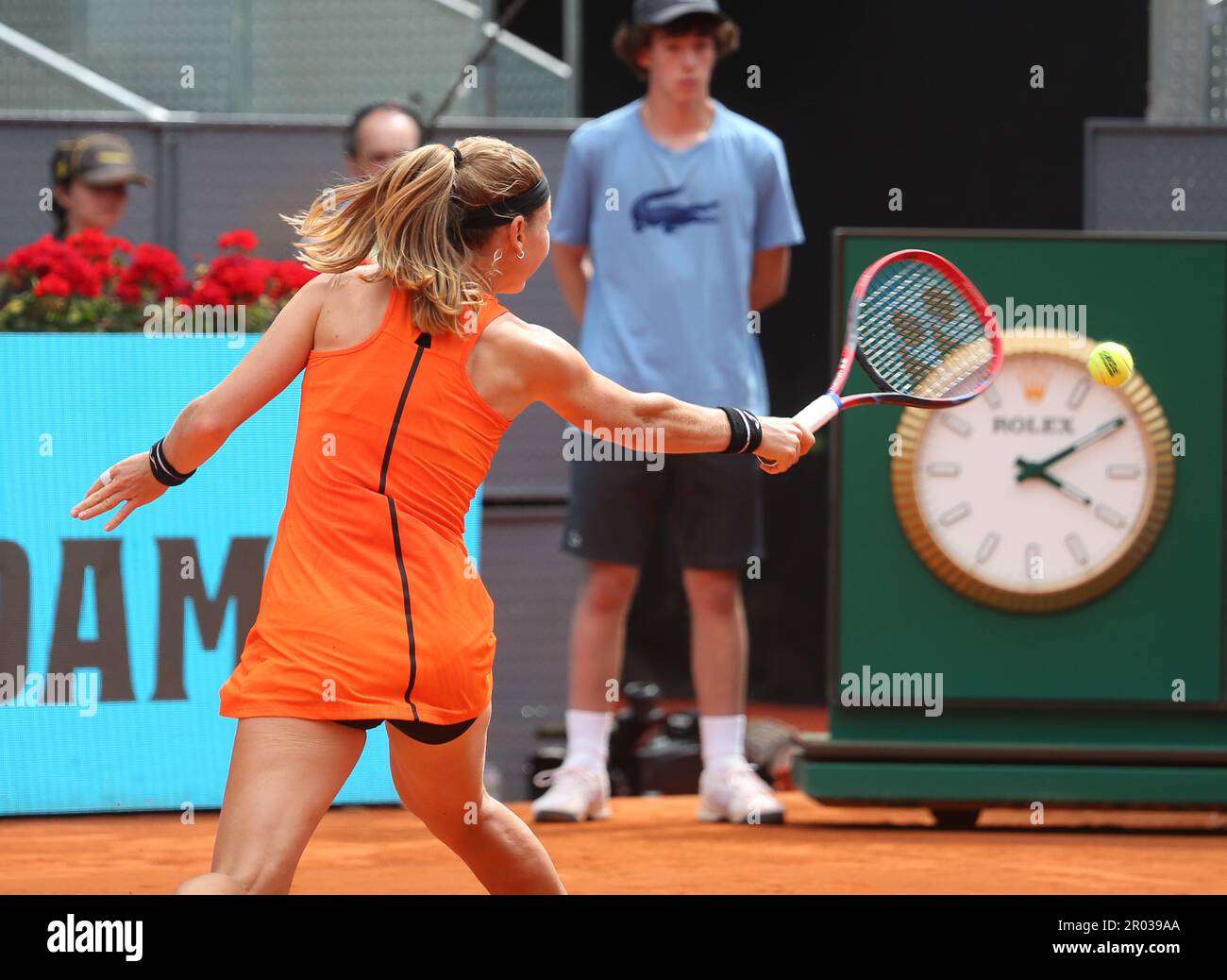 Marie Bouzková of Republic Tcheque bei den Mutua Madrid Open 2023, ATP