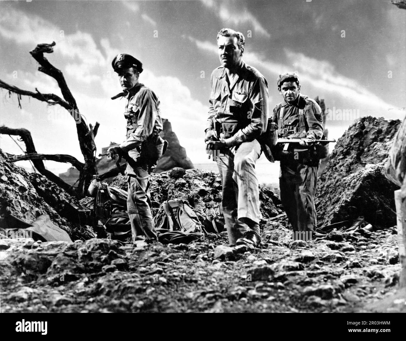 CHICK CHANDLER CESAR ROMERO und SID MELTON in LOST CONTINENT 1951 Regisseur SAM NEWFIELD Story Carroll Young Drehbuch Richard H. Landau Musik Paul Dunlap Sigmund Neufeld Productions / Lippert Pictures Stockfoto