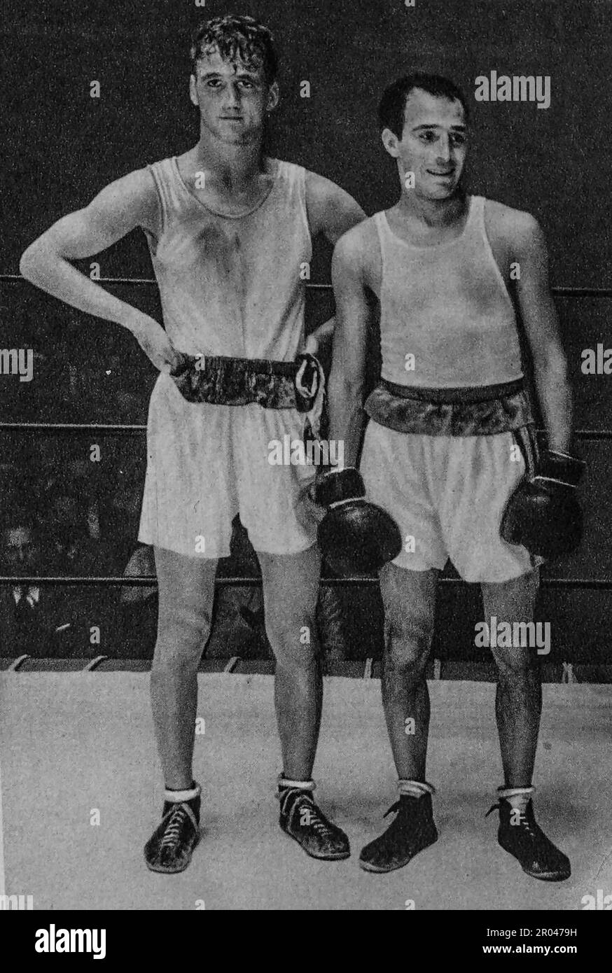 Olympische Spiele 1932, Los Angeles. Das Federgewichtsboxfinale Josef Schleinkofer (Deutschland) gegen Ambrosio Robledo (Argentinien). Robledo hat Punkte gewonnen. Stockfoto