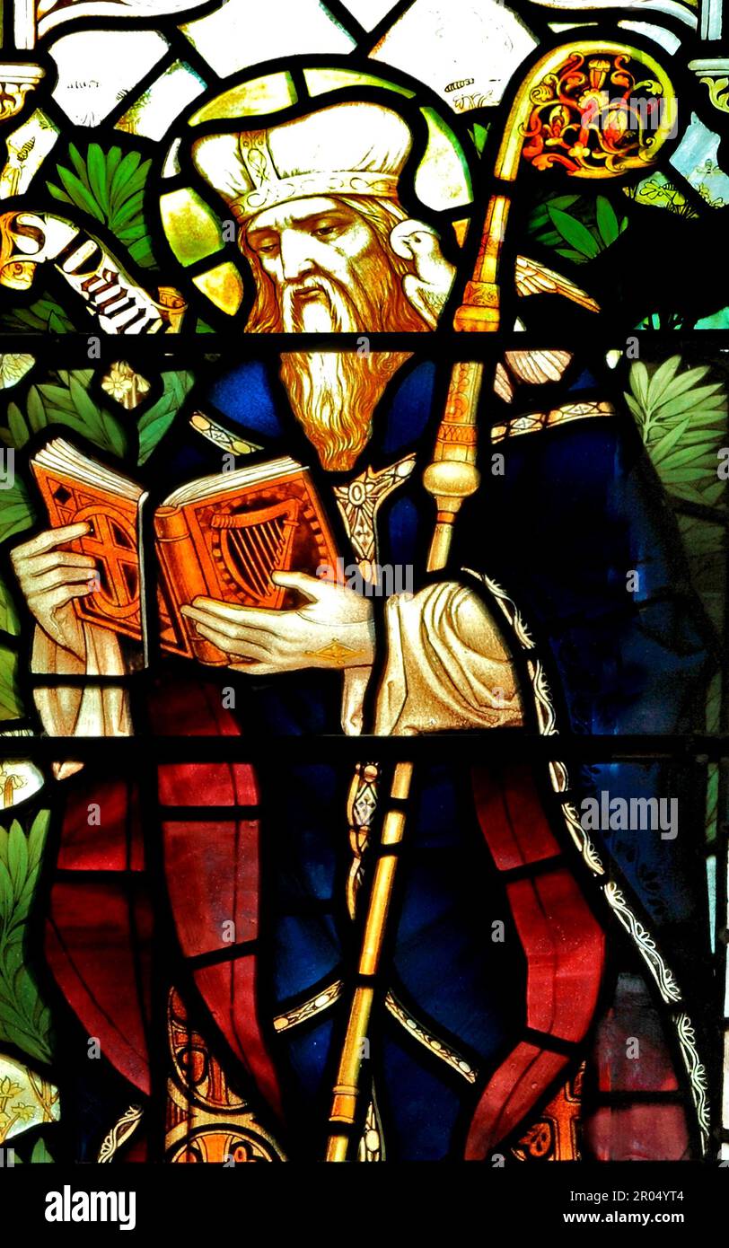 St David, Buntglasfenster, von J Powell & Son, Blakeney, Norfolk, England, Großbritannien Stockfoto