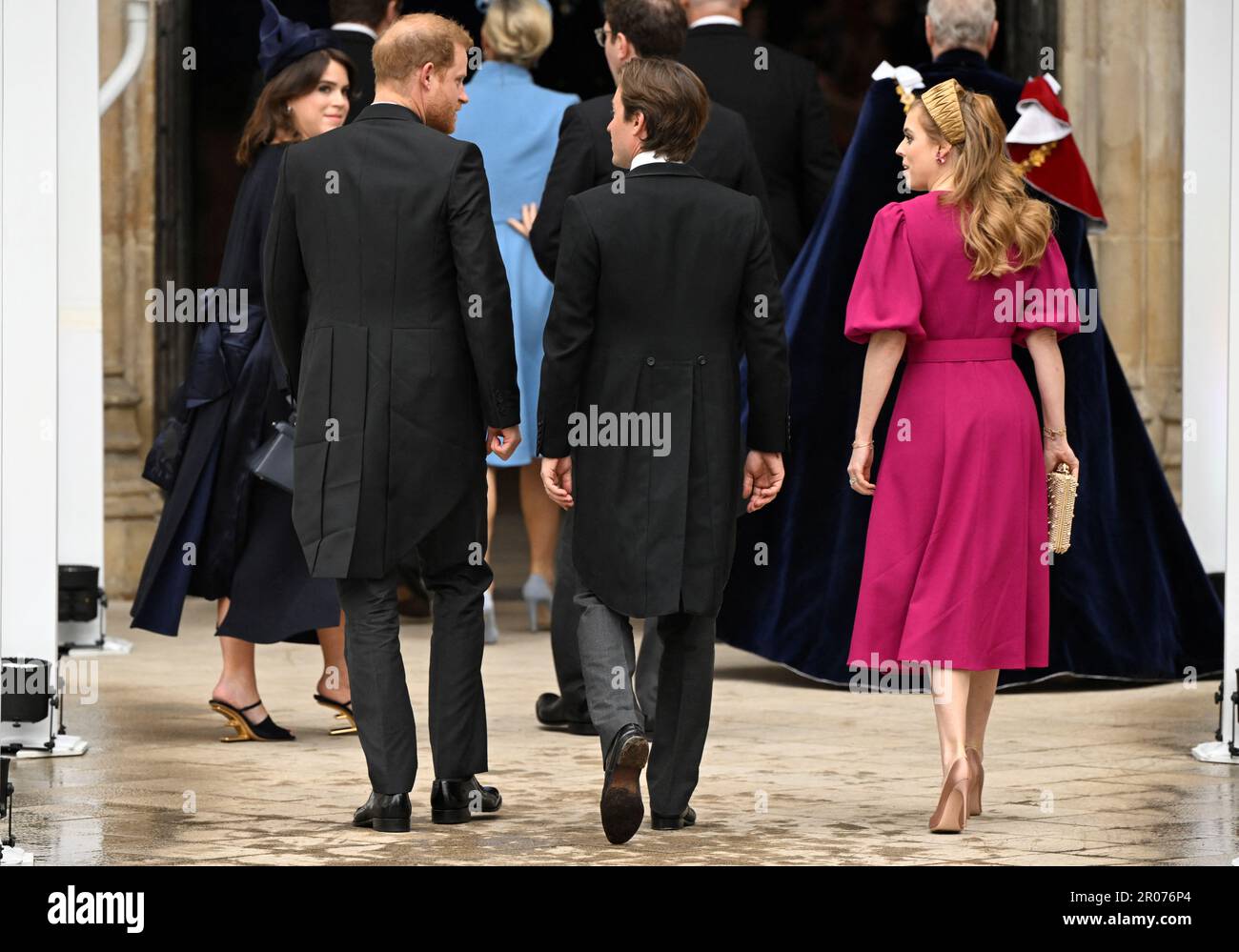 Herzog von Sussex trifft mit Prinzessin Eugenie, Prinzessin Beatrice und ihrem Ehemann Edoardo Mapelli Mozzi in der Westminster Abbey zur Krönungszeremonie von König Karl III. Und Königin Camilla im Zentrum von London ein. Foto: Samstag, 6. Mai 2023. Stockfoto