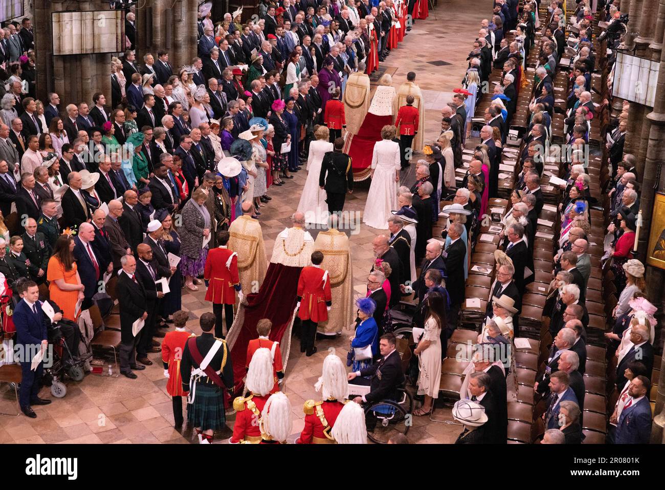 FOTO: JEFF GILBERT 06. Mai 2023. Der König und die Königin kommen in Westminster Abbey an. Charles und Camilla betreten die Abtei durch den Great West D Stockfoto