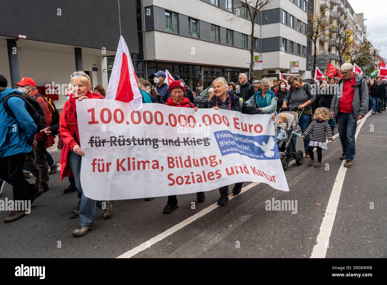 Demonstration der Solidaritätsallianz im Herbst gegen die Folgen der Inflation und der hohen Energiepreise für die Bürger, organisiert von einer Allianz o Stockfoto