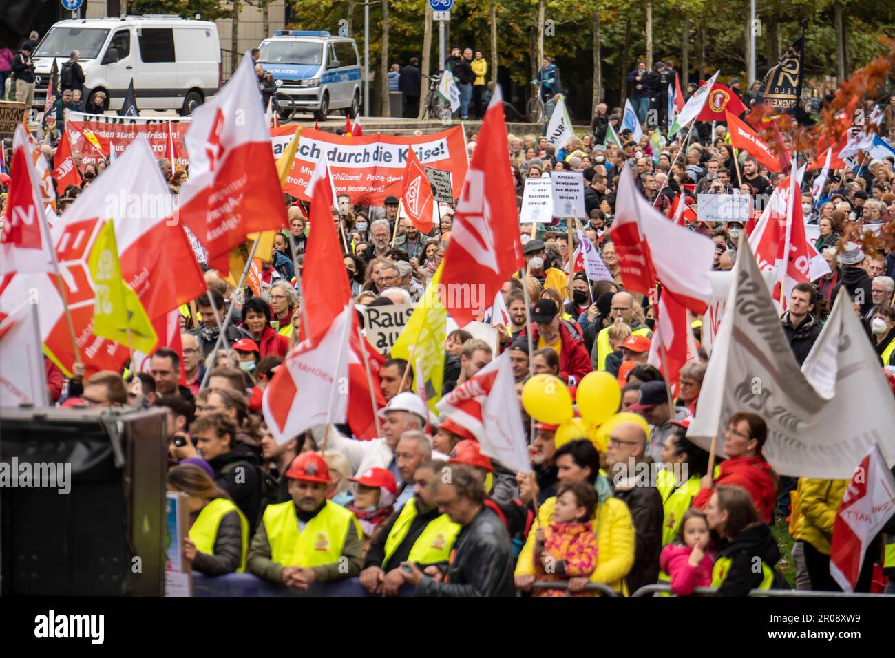 Demonstration der Solidaritätsallianz im Herbst gegen die Folgen der Inflation und der hohen Energiepreise für die Bürger, organisiert von einer Allianz o Stockfoto