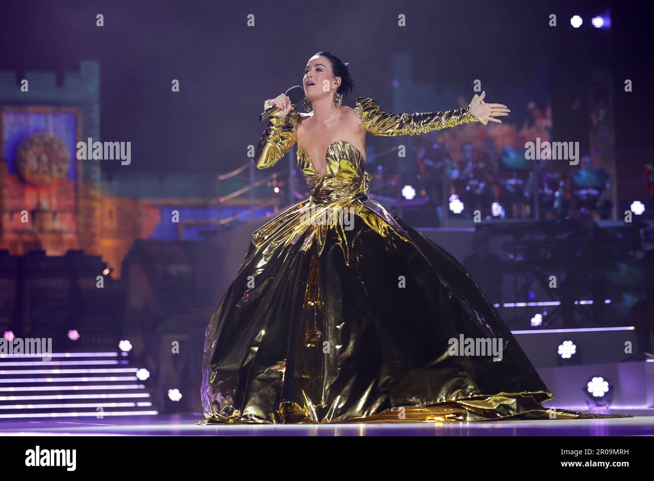 Katy Perry tritt beim Krönungskonzert auf, das auf dem Gelände von Windsor Castle, Berkshire, stattfindet, um die Krönung von König Karl III. Und Königin Camilla zu feiern. Foto: Sonntag, 7. Mai 2023. Stockfoto