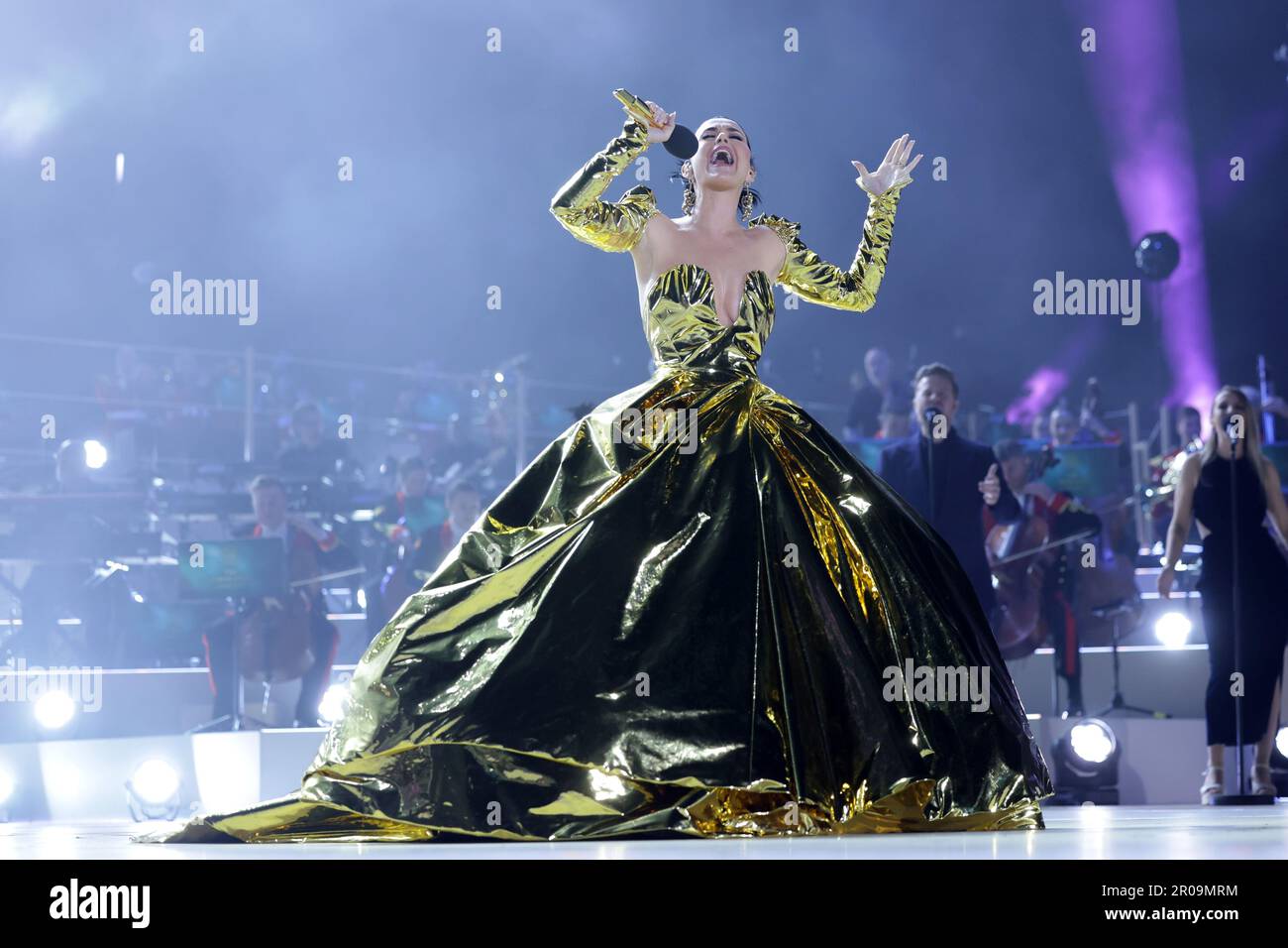 Katy Perry tritt beim Krönungskonzert auf, das auf dem Gelände von Windsor Castle, Berkshire, stattfindet, um die Krönung von König Karl III. Und Königin Camilla zu feiern. Foto: Sonntag, 7. Mai 2023. Stockfoto