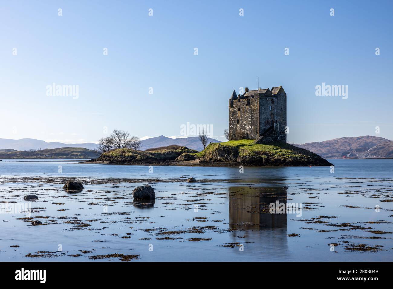 Bild aufgenommen während eines privaten Workshops, der von Edinburgh Photography Workshop im Castle Stalker Jetty (privat), A828, Achosrigan, Appin, Argyll durchgeführt wird Stockfoto