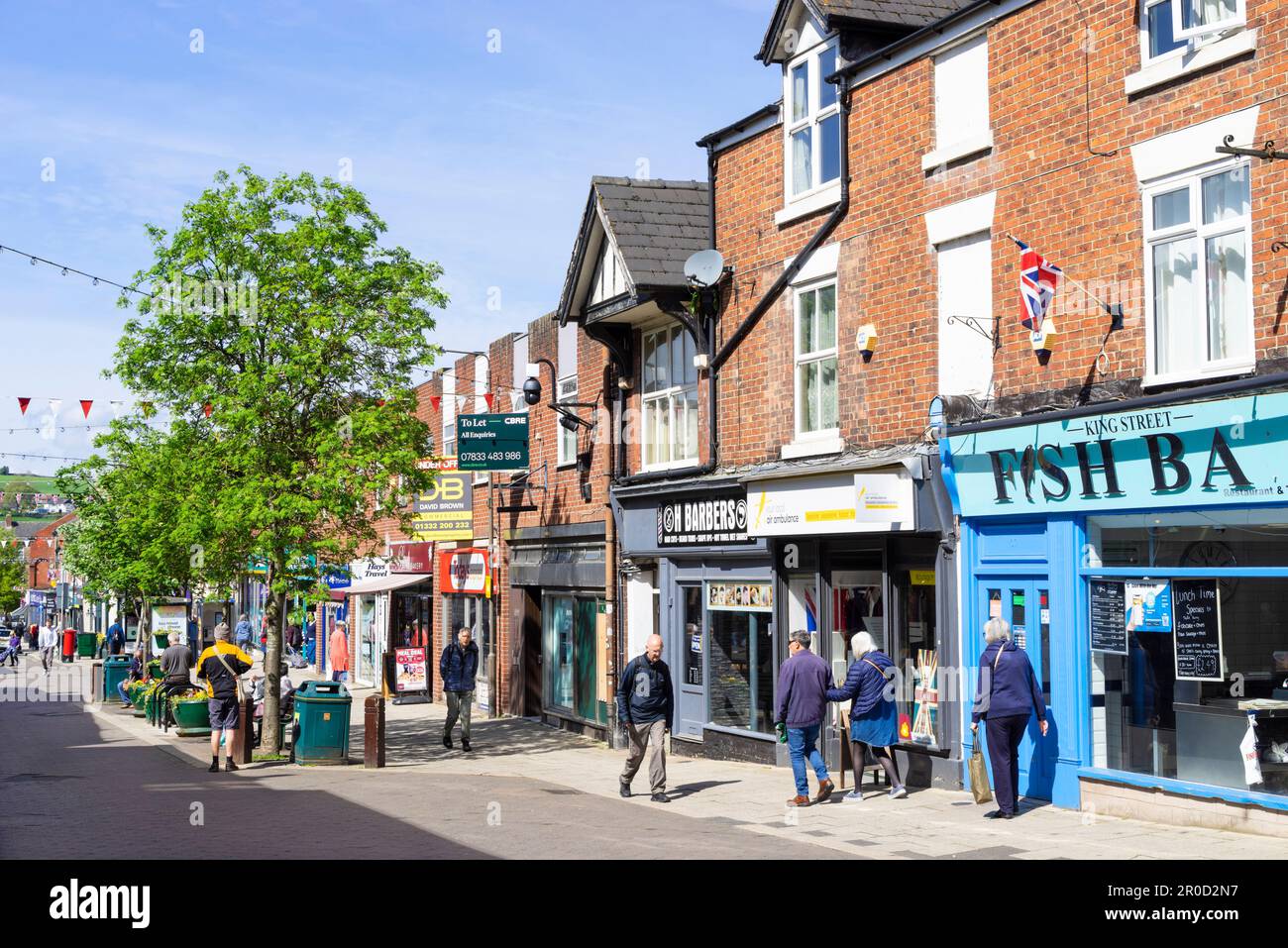 Belper Derbyshire Shops and Businesses in King Street, Belper, Derbyshire, England, Großbritannien, GB, Europa Stockfoto