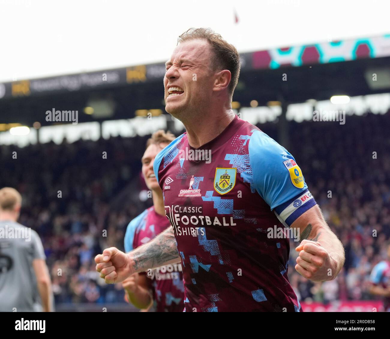 Ashley Barnes 10 von Burnley feiert, dass sie beim Sky Bet