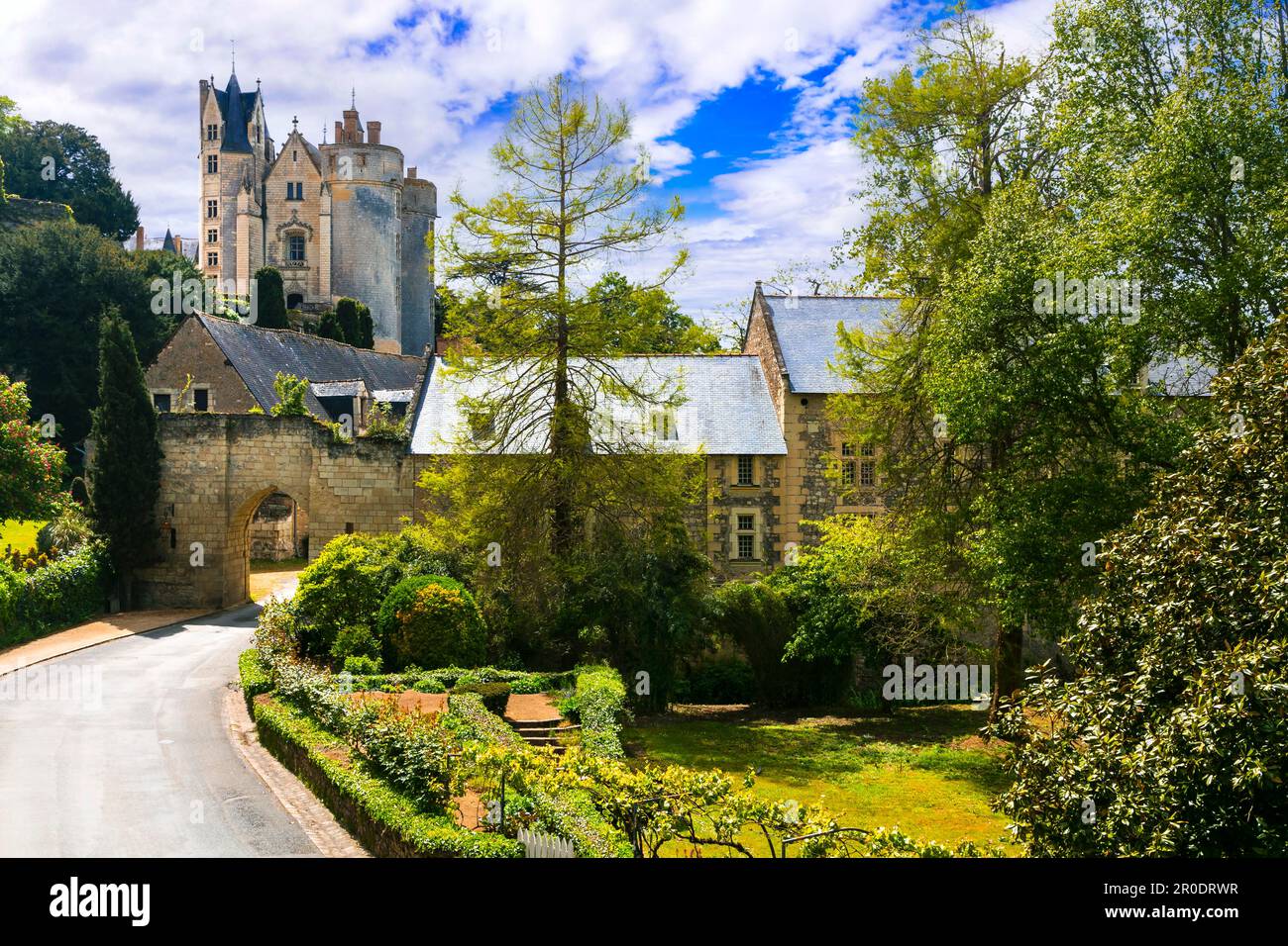 Große mittelalterliche Schlösser im Loiretal - Montreuil-Bellay. Frankreich Stockfoto