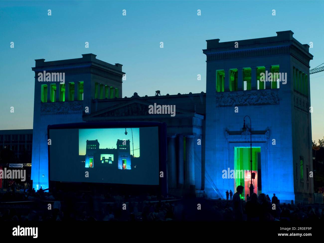 Open-Air-Kino, Königsplatz, München, Bayern, Deutschland Stockfoto