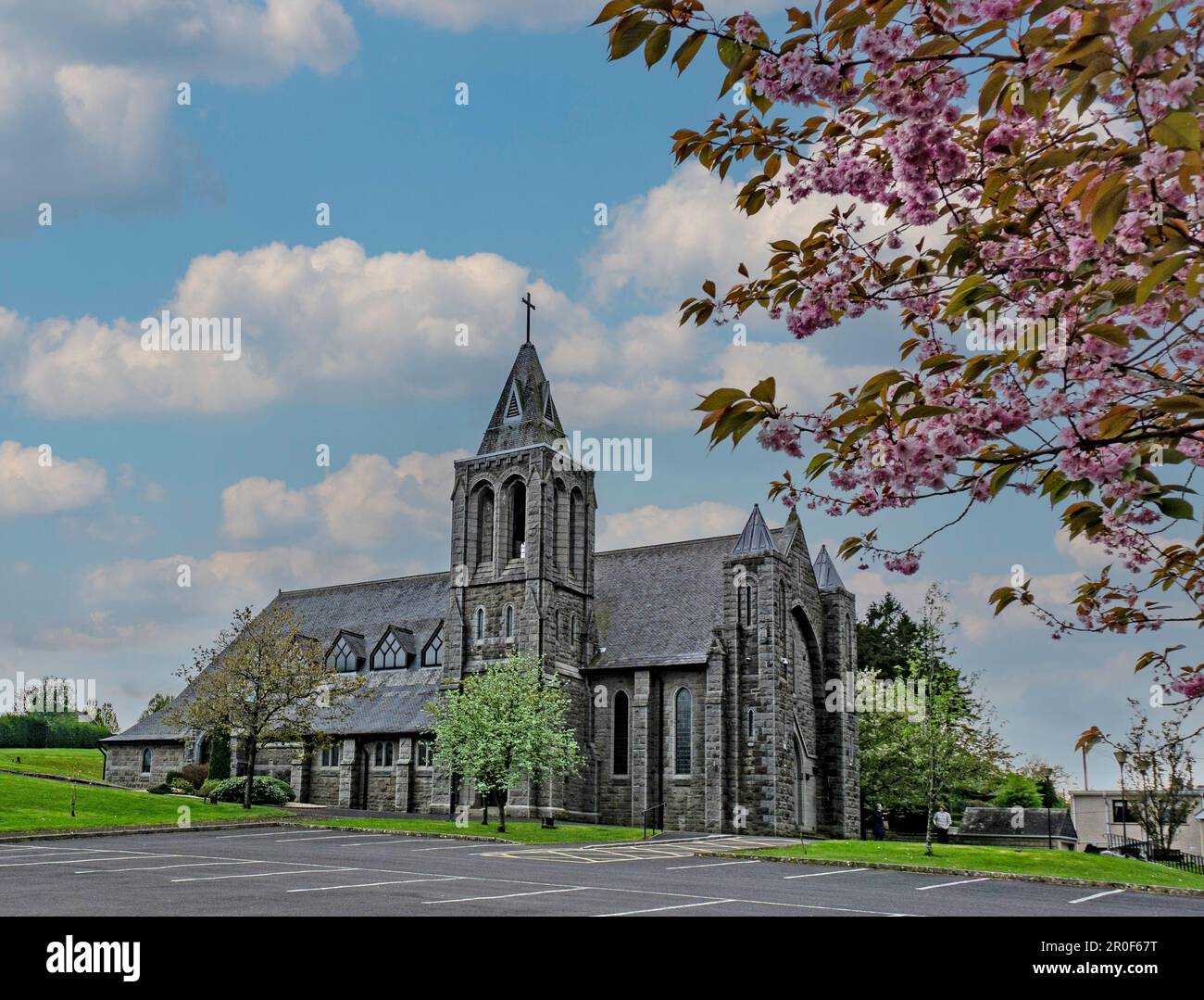 Die Römisch-Katholische Kirche, Die Heilige Herzkirche, Irvinestown, Die Gemeinde Devenilish, Grafschaft Fermanagh, Nordirland. Stockfoto