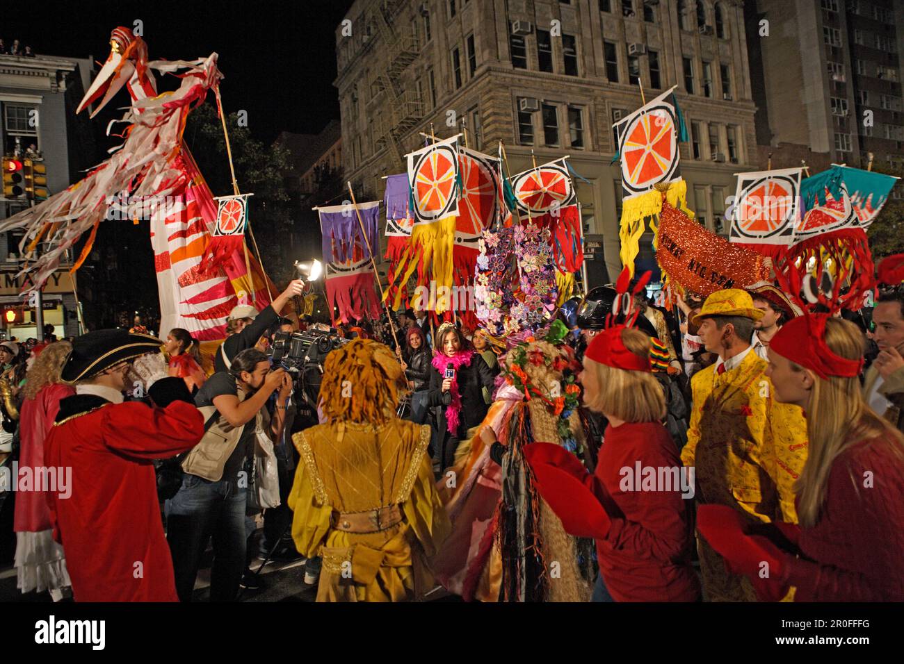 Halloween-Parade entlang der 5. Avenue, Manhattan, New York City, USA Stockfoto