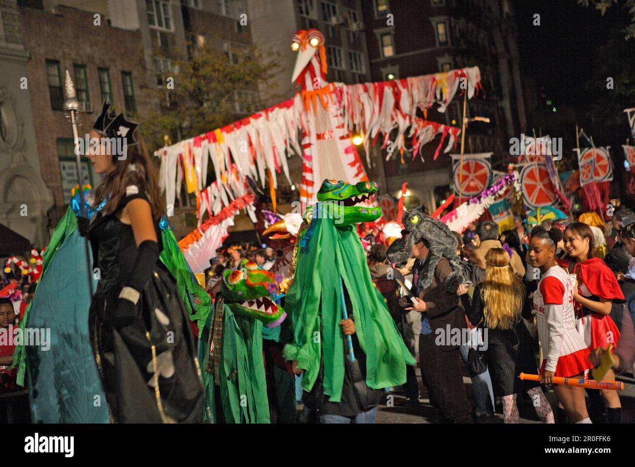 Halloween-Parade entlang der 5. Avenue, Manhattan, New York City, USA Stockfoto